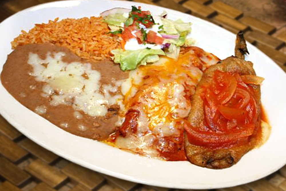 Order Chile Relleno y Enchilada Combo food online from Taqueria San Miguel store, Cathedral City on bringmethat.com