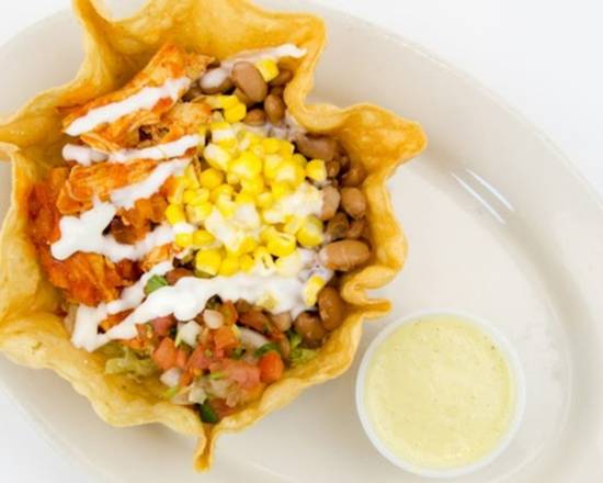 Order Taco Salad food online from Felipe Mexican Taqueria store, New Orleans on bringmethat.com