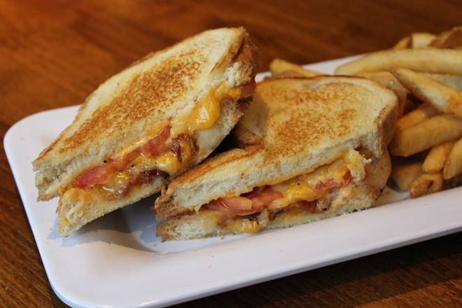 Order Ultimate Grilled Cheese food online from Blazing Onion store, Marysville on bringmethat.com