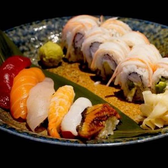 Order COMBO #2 food online from Kumori Sushi & Teppanyaki - Ridge View Center store, Mcallen on bringmethat.com
