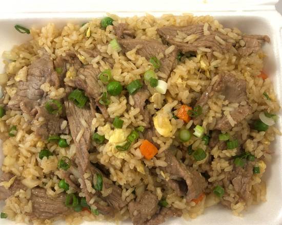 Order beef fried rice-牛炒饭 food online from Sugami Hibachi Express store, Aurora on bringmethat.com