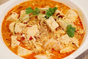 Order Lao Suki Yaki Noodle Soup food online from Golden Triangle Cuisine store, Los Gatos on bringmethat.com