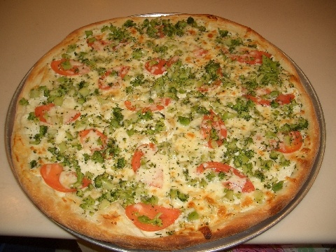 Order Ranch Chicken Pizza food online from City Pizza store, Hartford on bringmethat.com