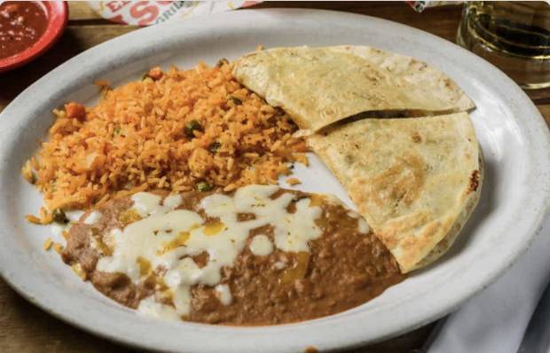 Order 50. Quesadilla Plate food online from El Paso Mexican Grill - Baton Rouge store, Baton Rouge on bringmethat.com