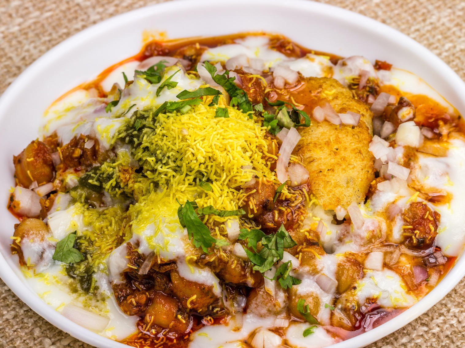 Order SAMOSA CHAAT food online from Naan-Tastic store, Rochester on bringmethat.com