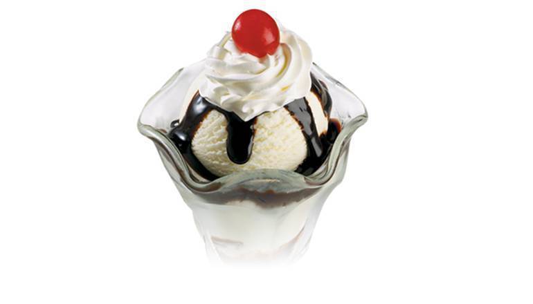 Order Old Fashioned Sundae food online from Oberweis Dairy store, Bartlett on bringmethat.com