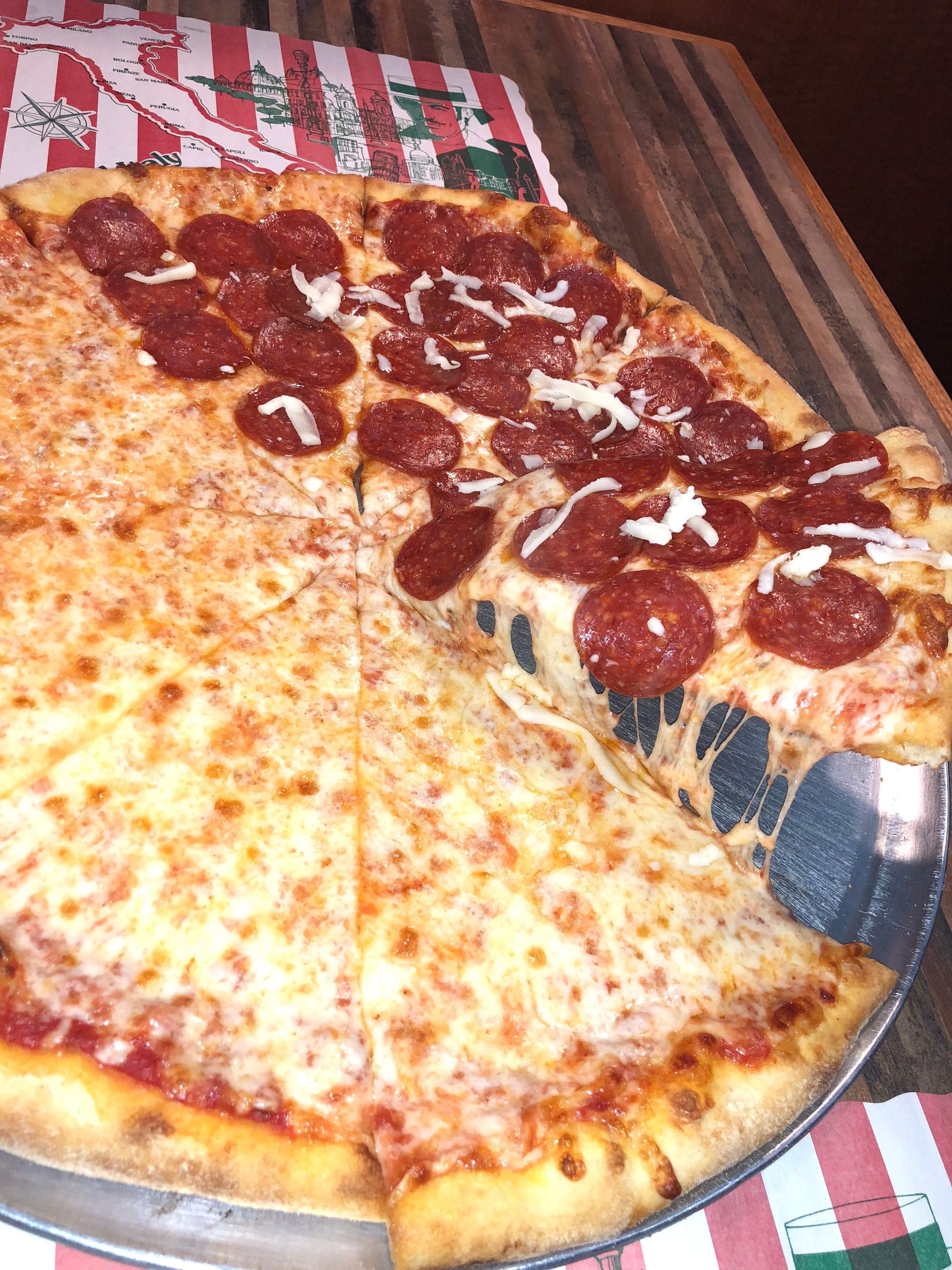 Order Cheese Pizza - Regular 18" food online from Whitepoint Pizza Restaurant store, College Point on bringmethat.com
