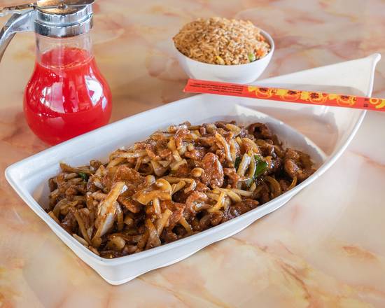 Order Mongolian Beef food online from New China Cafe store, Moline on bringmethat.com