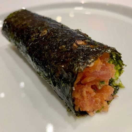 Order Spicy Tuna Hand Roll food online from Katsu-ya store, Studio City on bringmethat.com
