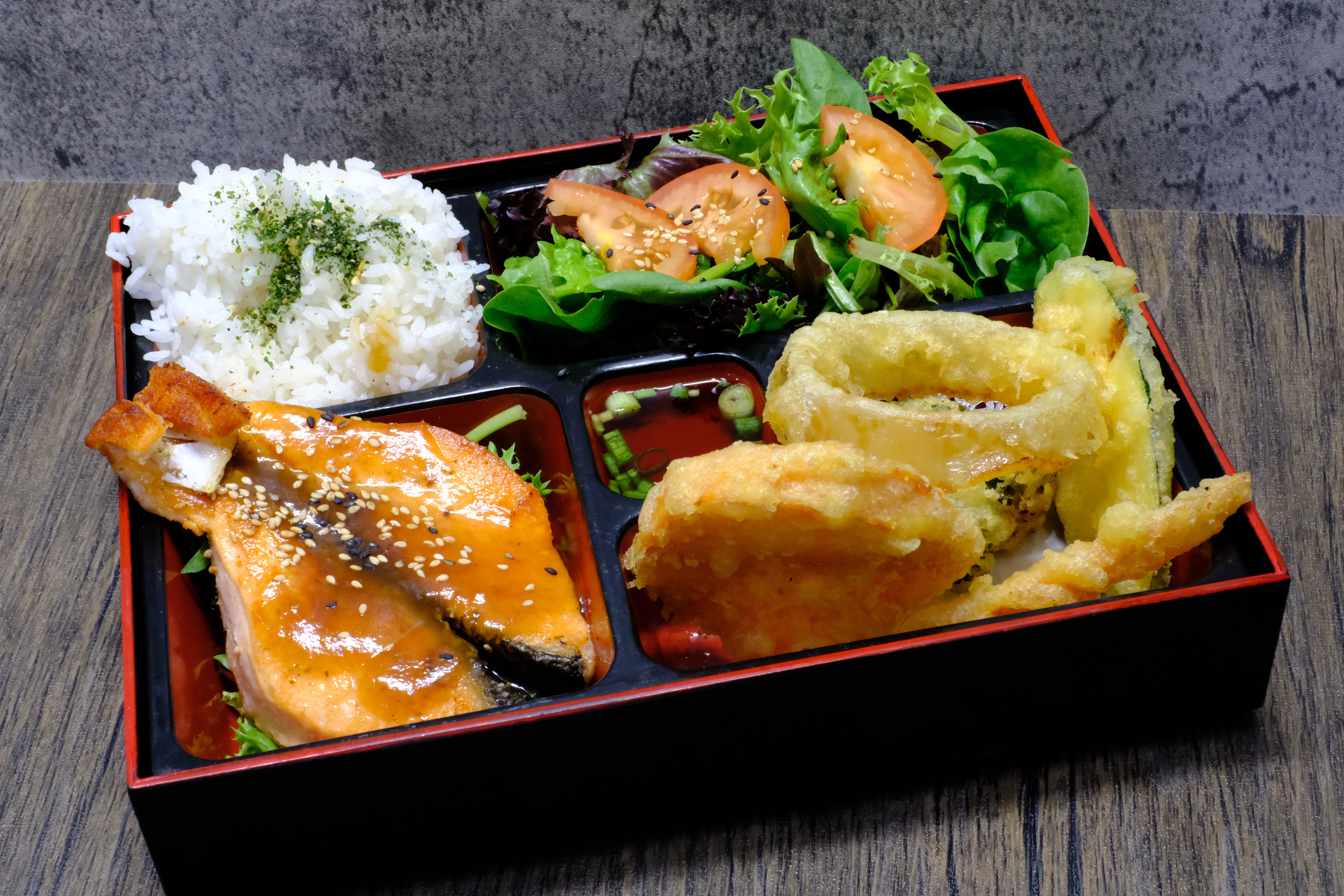 Order Salmon Teriyaki Bento Box food online from Banzai Japanese Bar & Kitchen store, Fresno on bringmethat.com