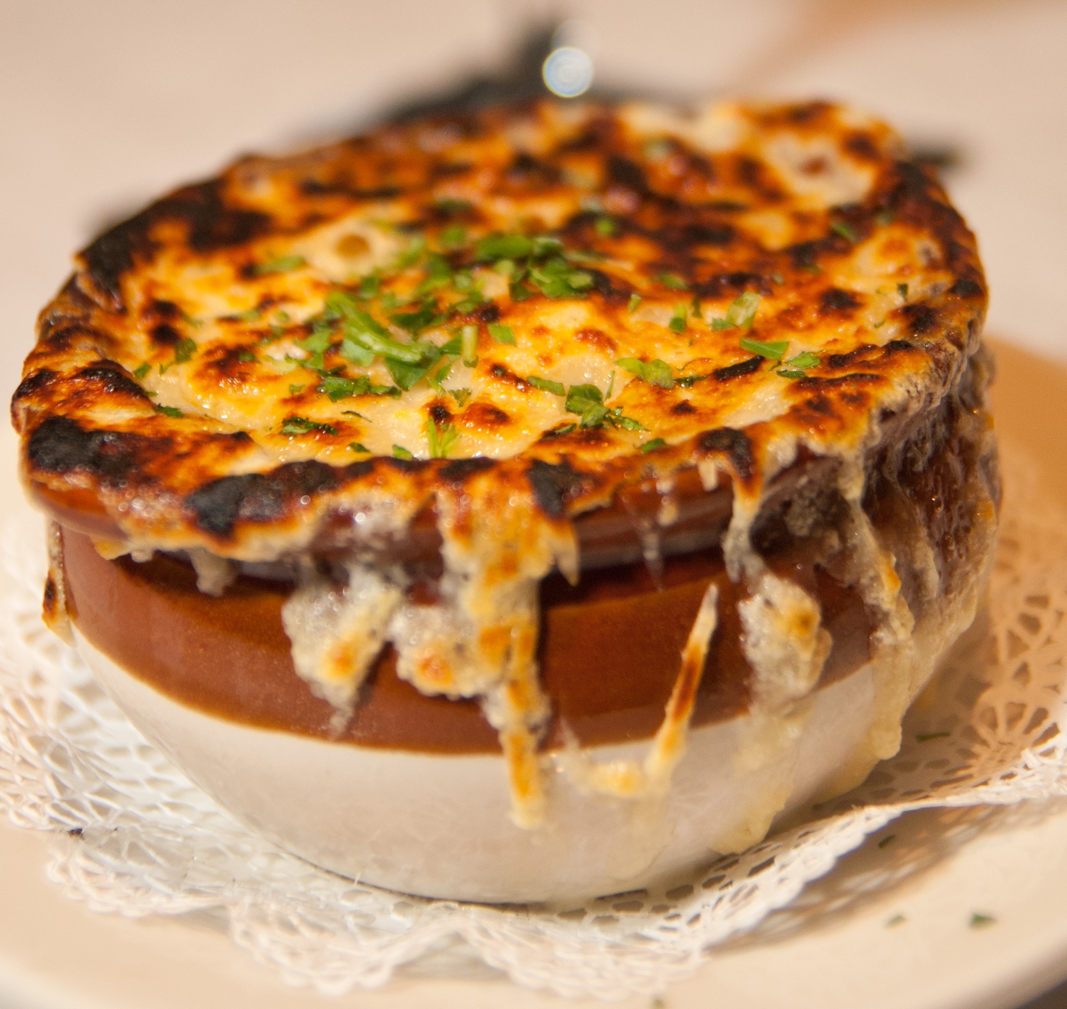 Order French Onion Soup food online from The Palms Too store, Arabi on bringmethat.com