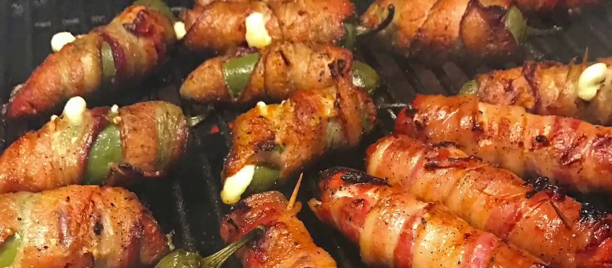 Order Smoked Bacon Wrapped Jalapenos food online from Lucky Dog Tavern and Grille store, Mason on bringmethat.com