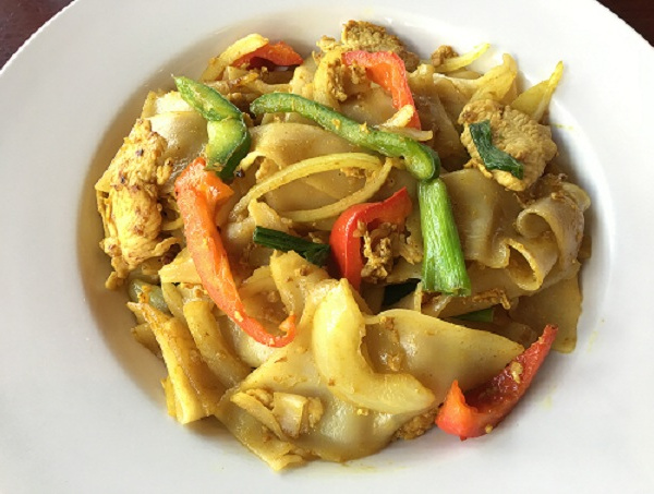 Order Curry Noodles food online from Madai Sushi store, Frisco on bringmethat.com