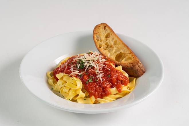 Order CLASSIC PASTA MARINARA (Half Portion) food online from Glory Days Grill store, Brentsville on bringmethat.com