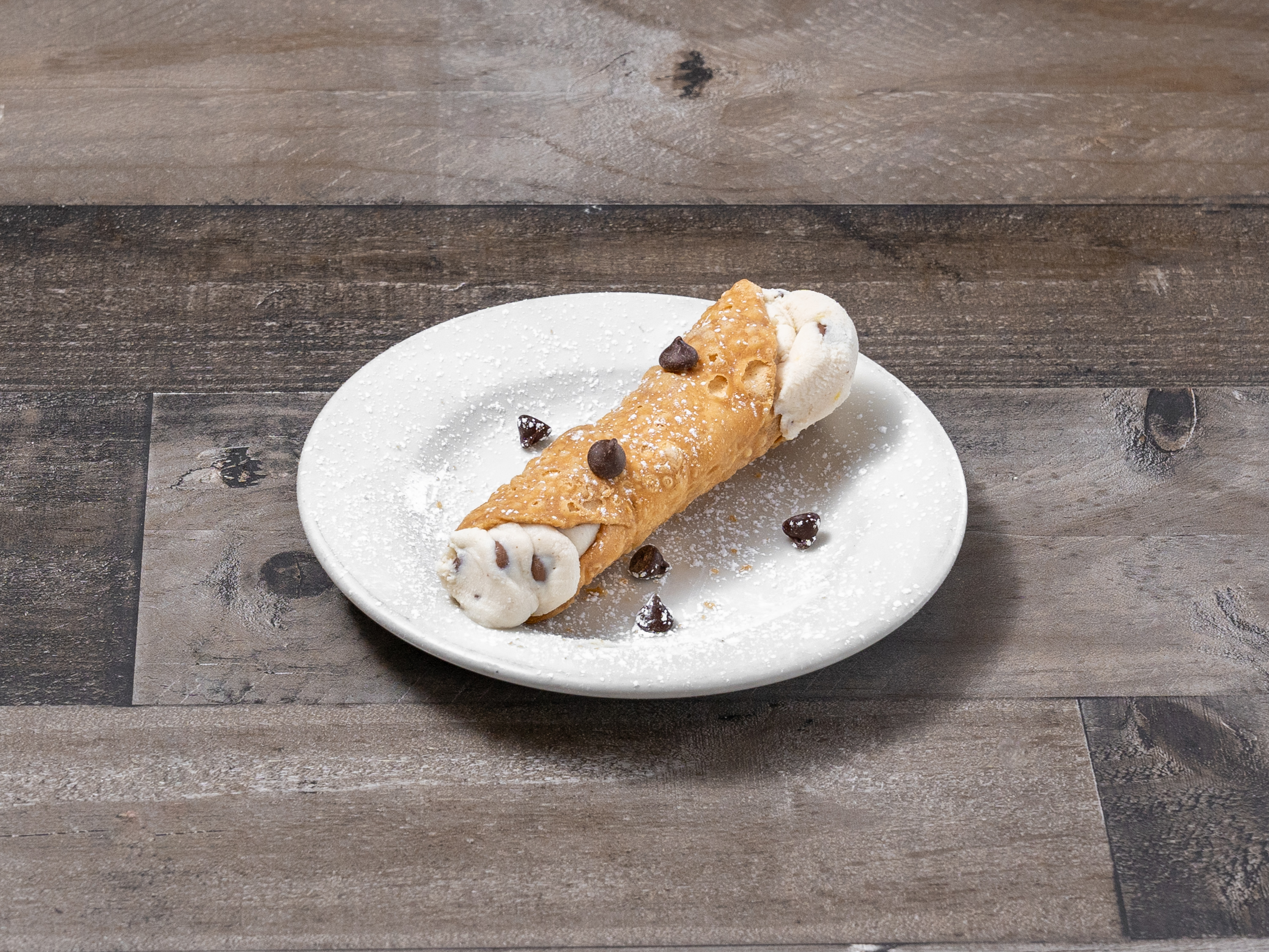 Order Cannoli food online from Sal's Pizza store, Dallas on bringmethat.com