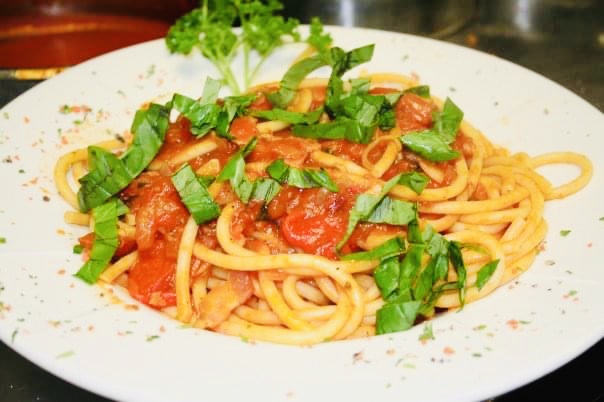 Order Spaghetti with Tomato Sauce food online from Chris Pizza store, Clifton on bringmethat.com