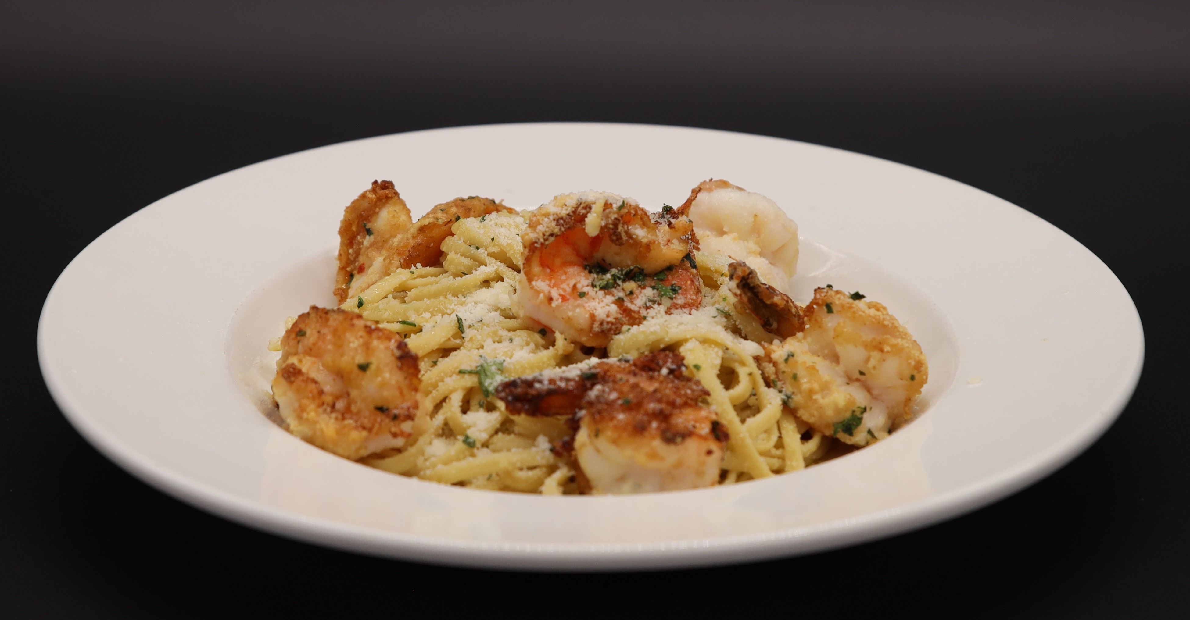 Order Linguine Charlie food online from Franchesco's Ristorante store, Rockford on bringmethat.com
