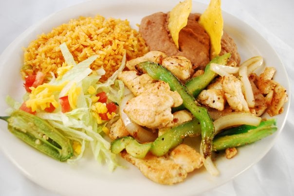 Order 22733. Chicken Fajita Plate food online from Milagrito Cafe store, San Antonio on bringmethat.com