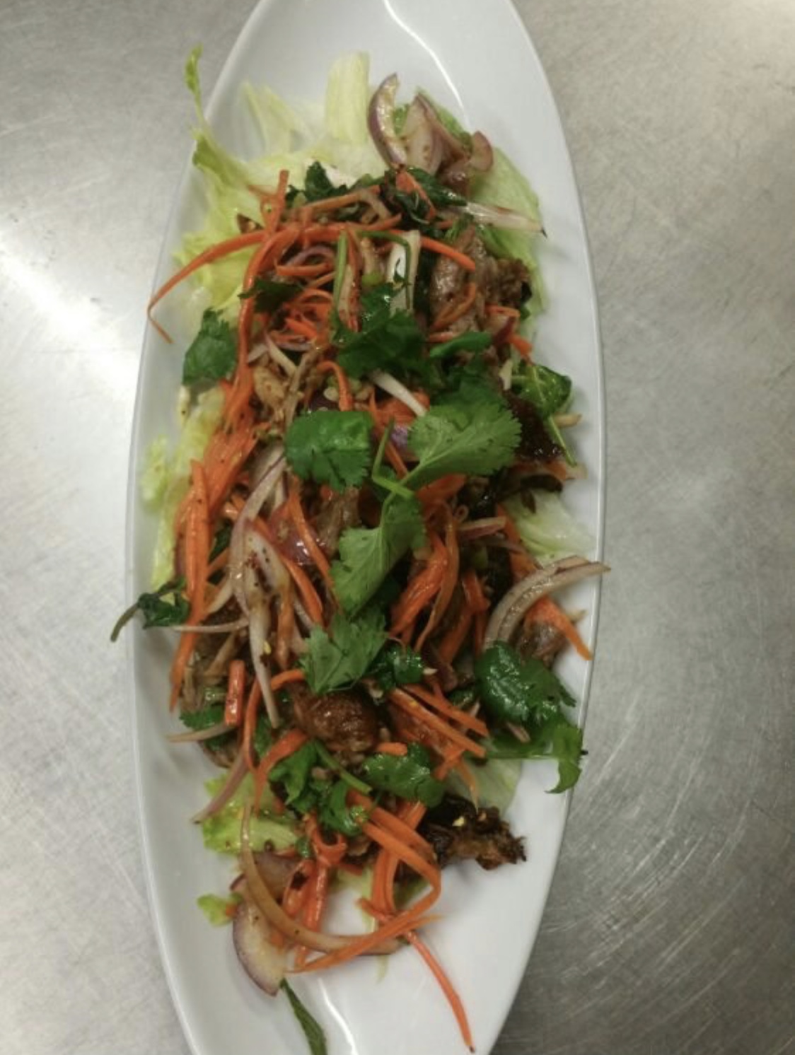 Order SA8. Duck Salad food online from Thai Quality Restaurant store, Oxnard on bringmethat.com
