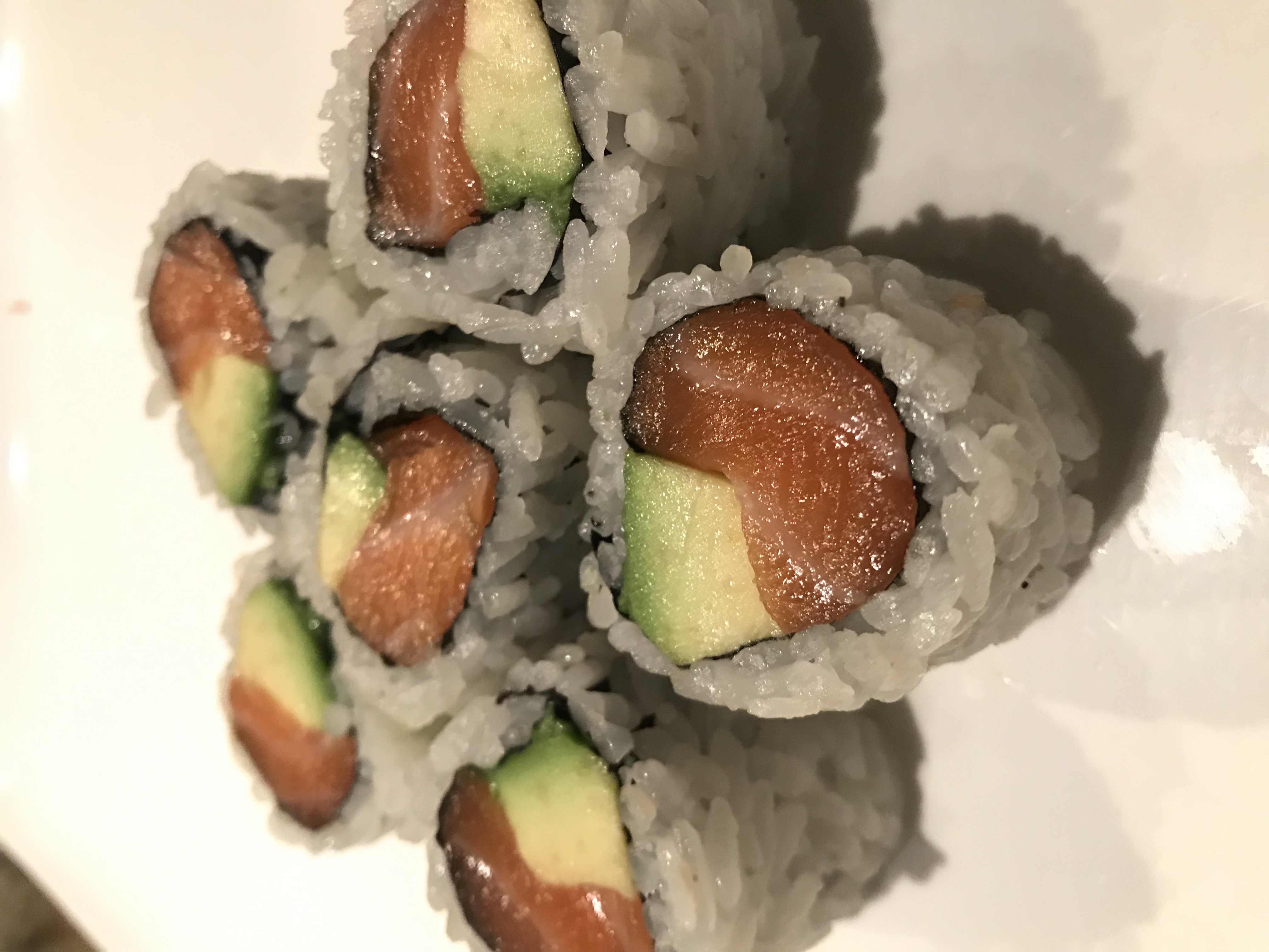 Order Salmon Avocado Roll food online from Big Bite Sushi store, Chicago on bringmethat.com