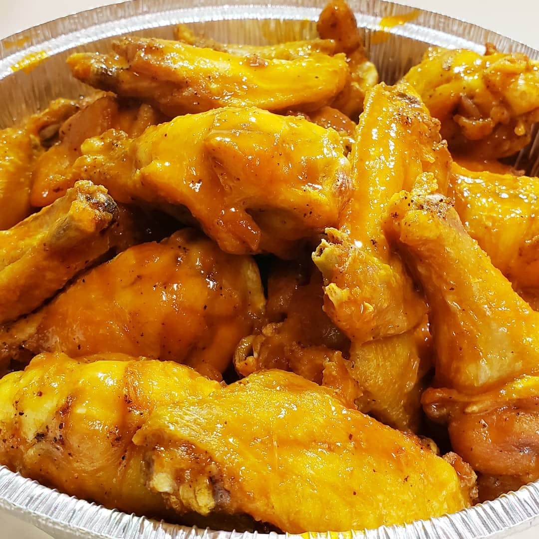 Order Boneless Chicken Wings - 8 Pieces food online from Gaetanos Maple Shade store, Maple Shade Township on bringmethat.com