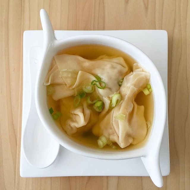 Order Wonton Soup food online from Little Wok store, Chicago on bringmethat.com