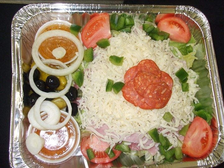 Order Grossberger Salad food online from Larich Pizza store, Highland Heights on bringmethat.com