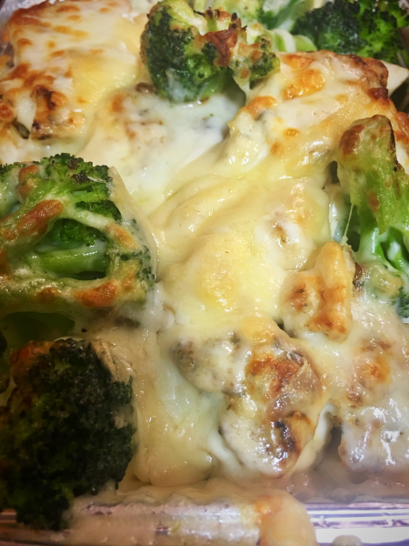 Order Broccoli Chicken Alfredo food online from Pizzeria Gusto store, Providence on bringmethat.com