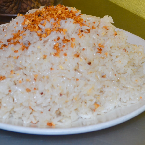 Order Garlic Fried Rice food online from Salo-Salo store, West Covina on bringmethat.com