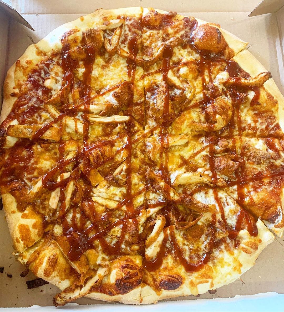Order BBQ Chicken Pizza - Personal food online from Pasquales Pizzeria store, Wall Township on bringmethat.com