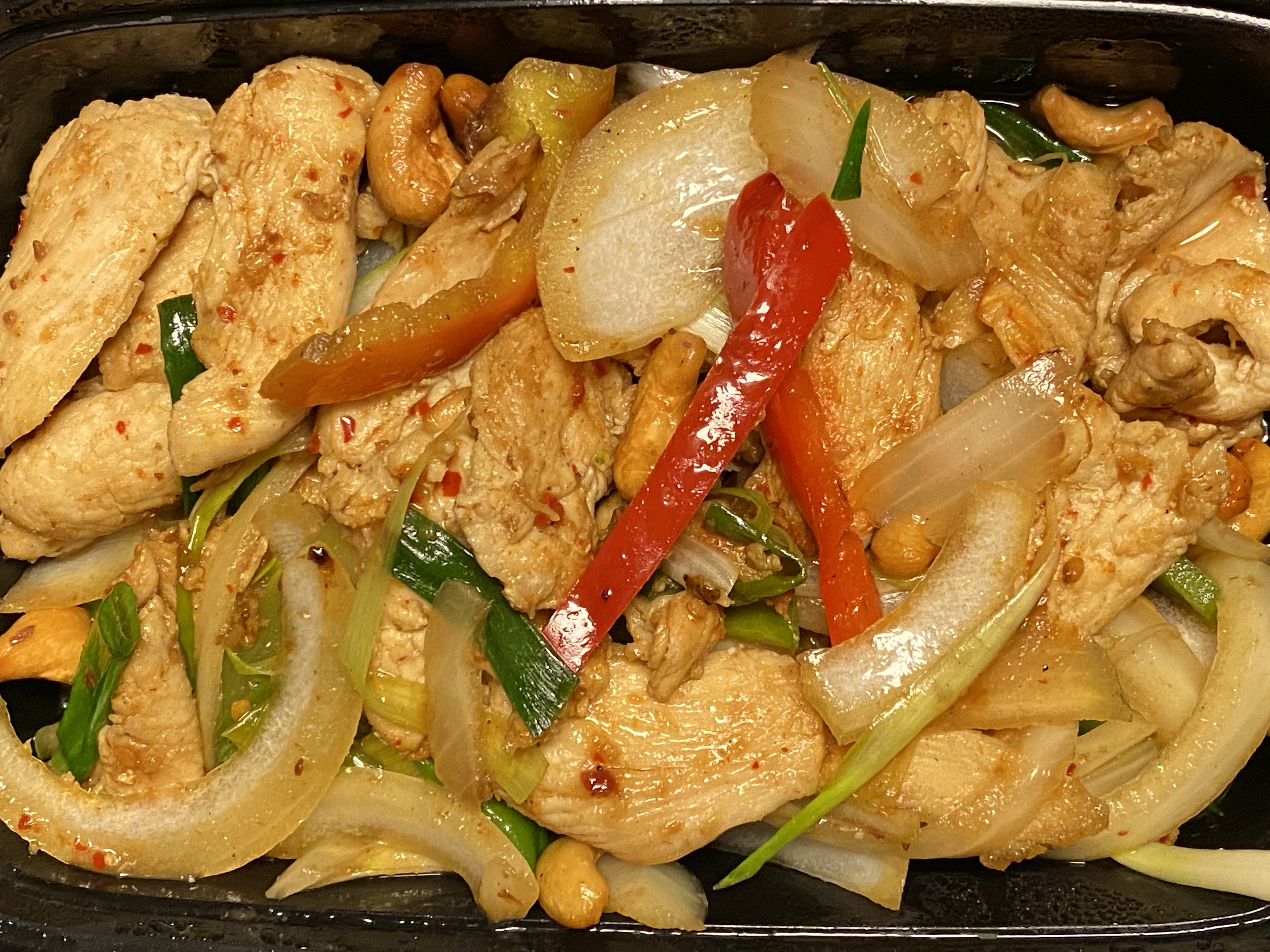 Order Cashew Nut Chicken  food online from Lucky Deli store, Los Angeles on bringmethat.com