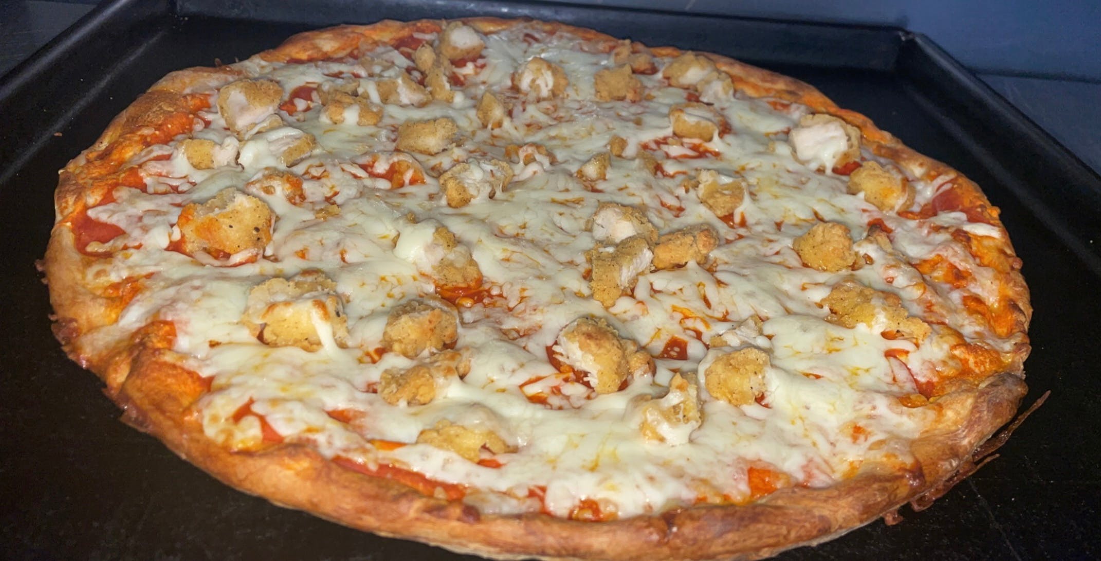 Order Buffalo Chicken Pizza - 14" food online from Papa D's Pizza store, St Clairsville on bringmethat.com