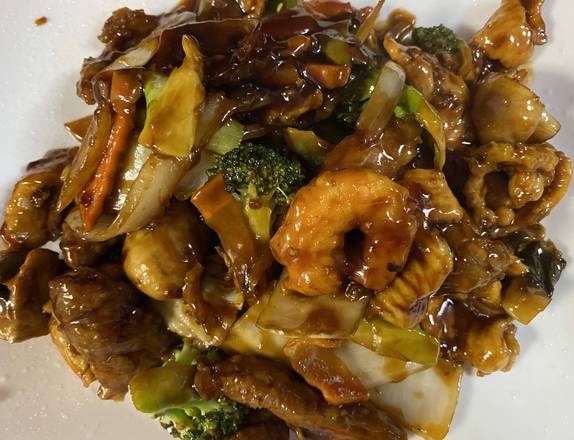 Order Triple Delight food online from Newchinaexpress store, Newport News on bringmethat.com