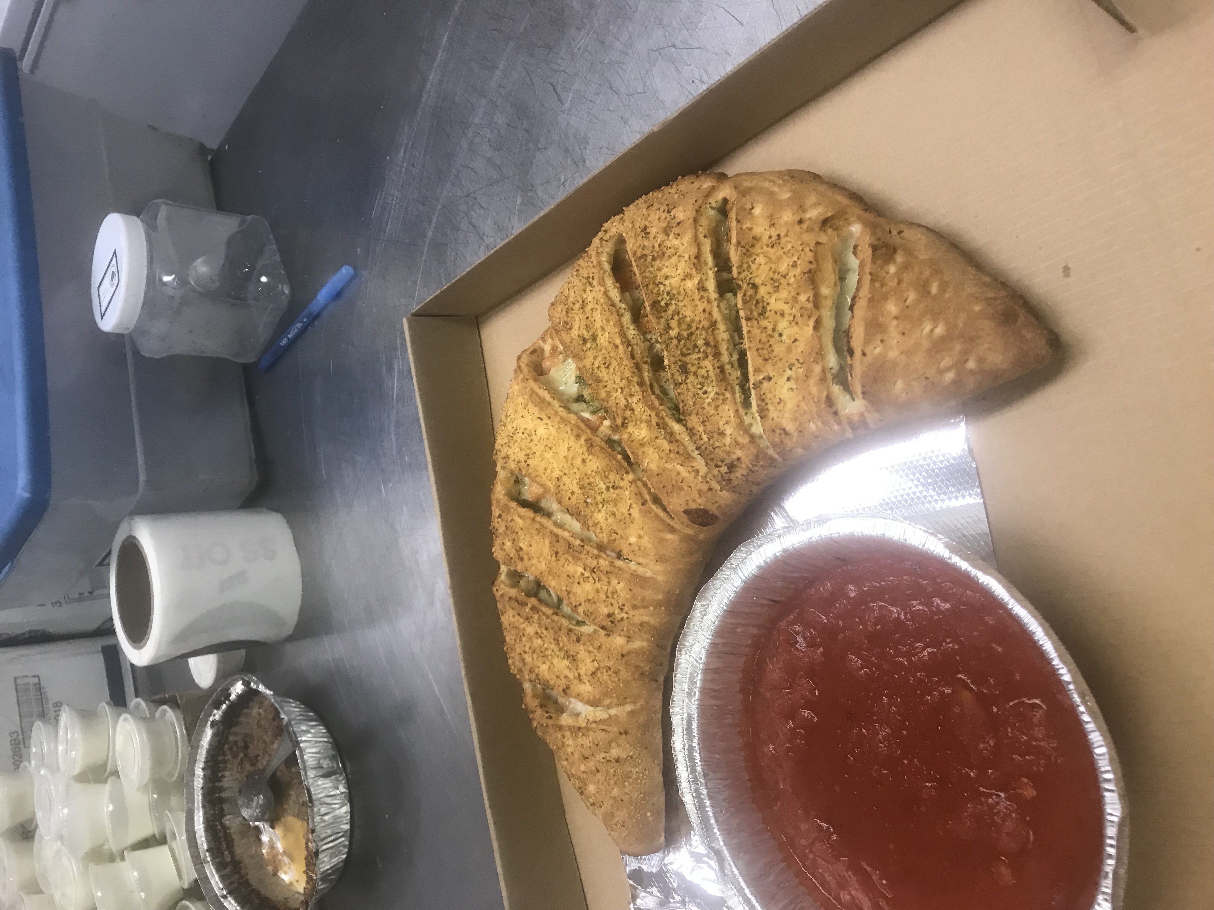 Order Spinach Calzone food online from Le Vera Pizza store, Nashville on bringmethat.com