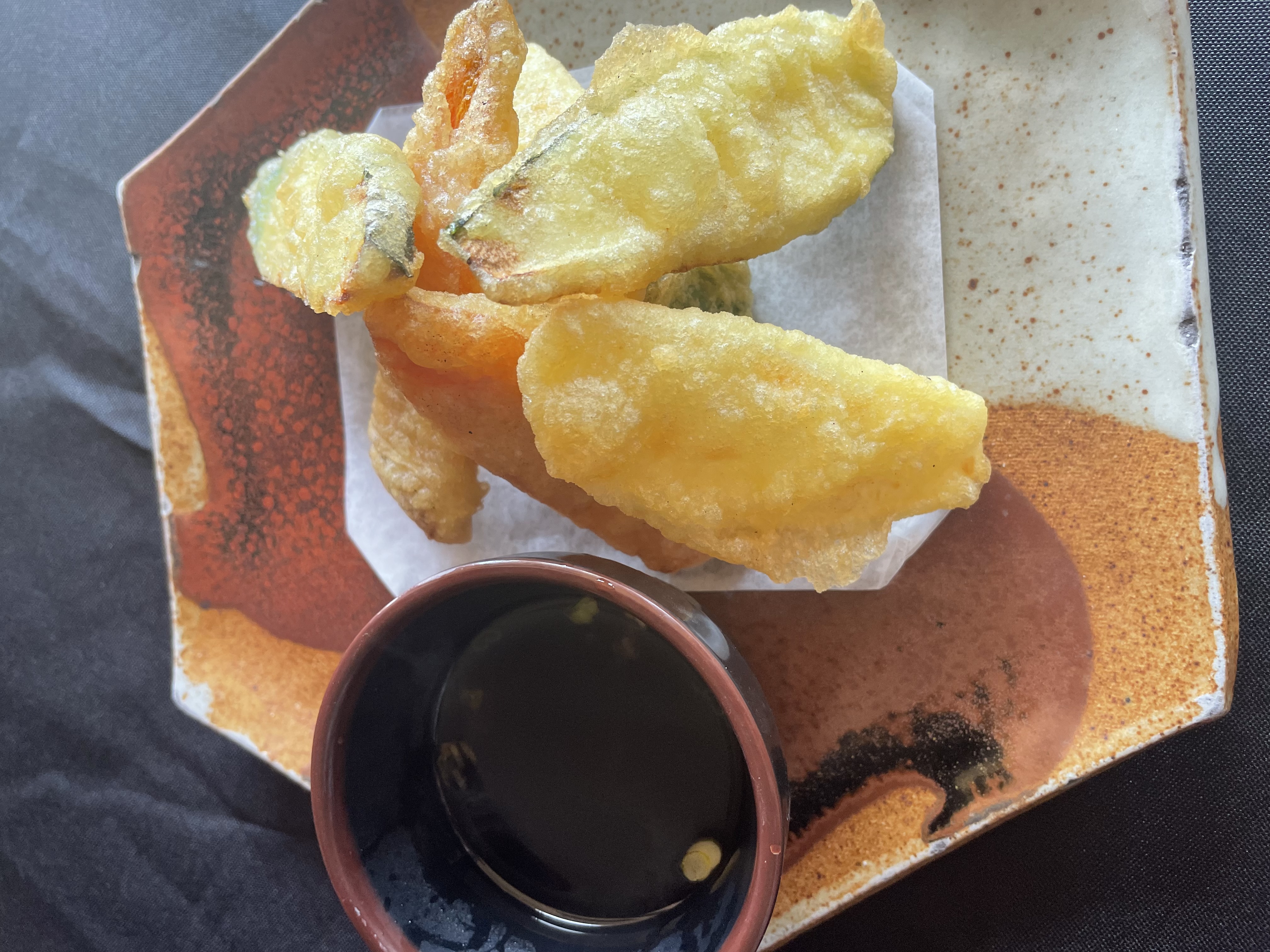 Order Vegetable Tempura Appertizer food online from Sushi Hub store, Stockton on bringmethat.com