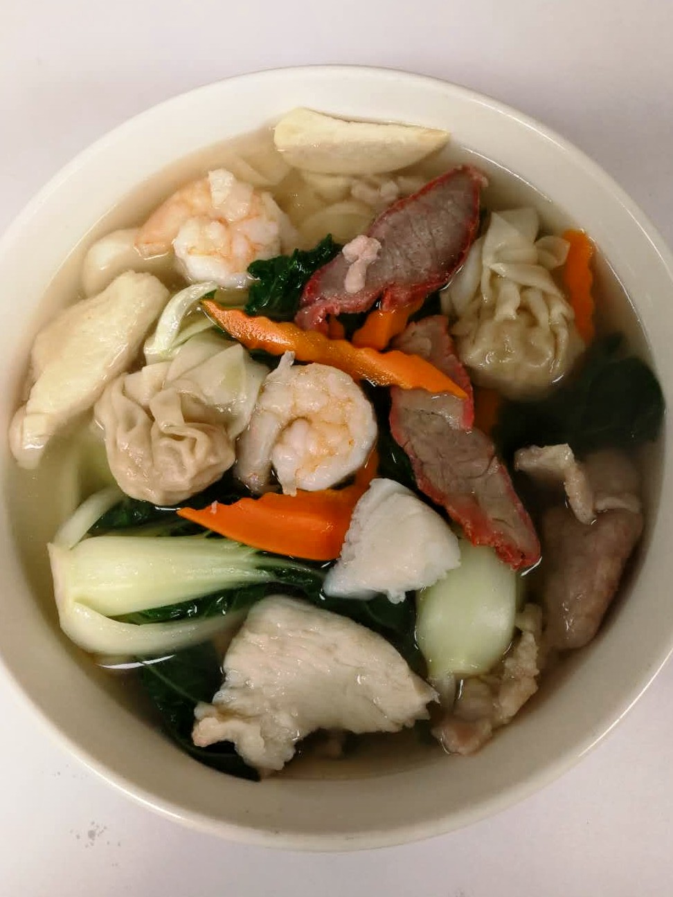 Order 19. Wor Won Ton Soup food online from Kirin Chinese Restaurant store, Mountain View on bringmethat.com