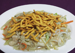 Order Chicken Chow Mein food online from Great Wall Chinese Restaurant store, Gilbert on bringmethat.com