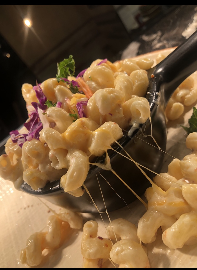 Order Mac & Cheese food online from Modern Greek And Salad Bar store, Dearborn on bringmethat.com