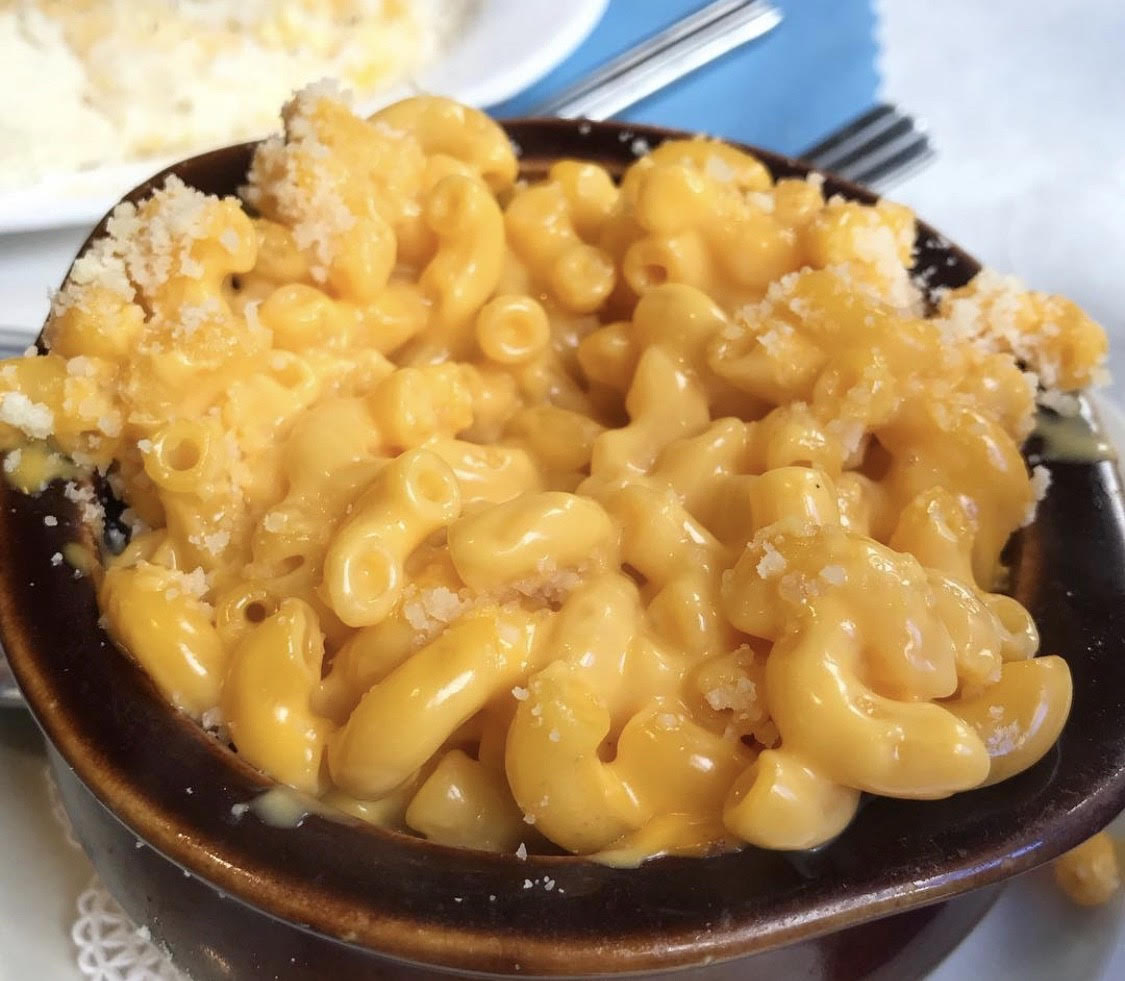 Order Golden Baked Mac and Cheese food online from Ej's luncheonette store, New York on bringmethat.com