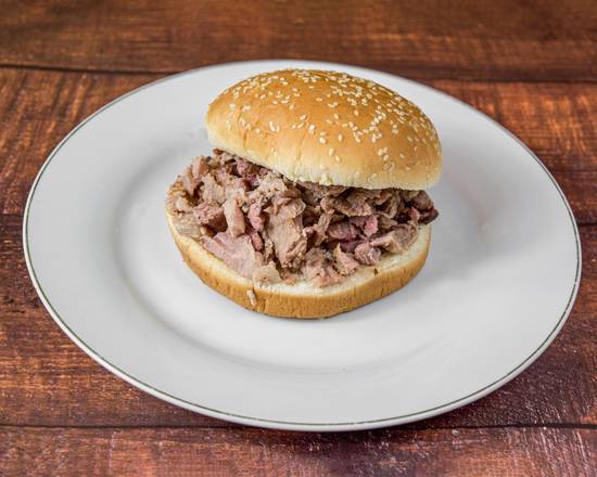 Order Chopped Pork Sandwich food online from Thompson Brothers store, Smyrna on bringmethat.com