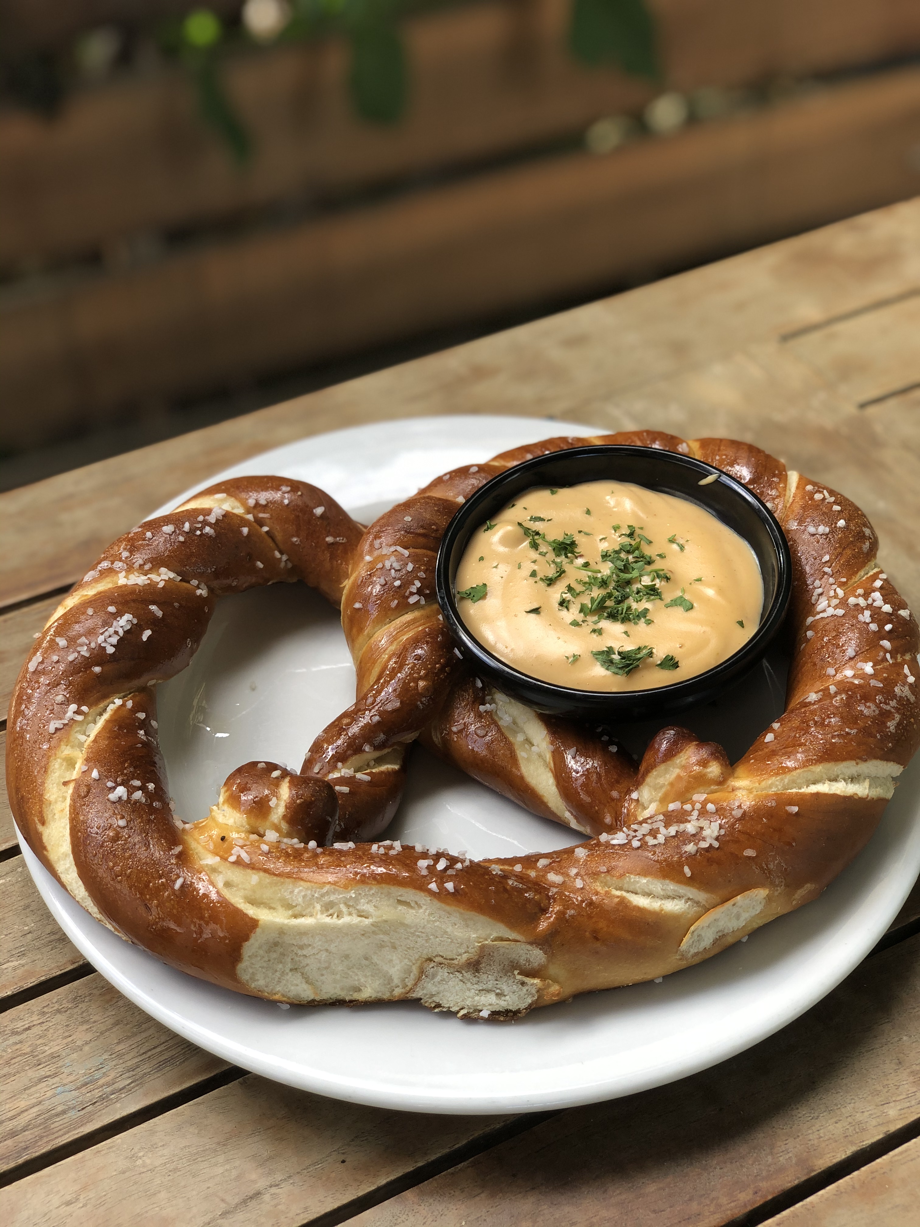 Order Zeppelin Pretzel with Cougar Beer cheese food online from Riley's Brew Pub store, Clovis on bringmethat.com