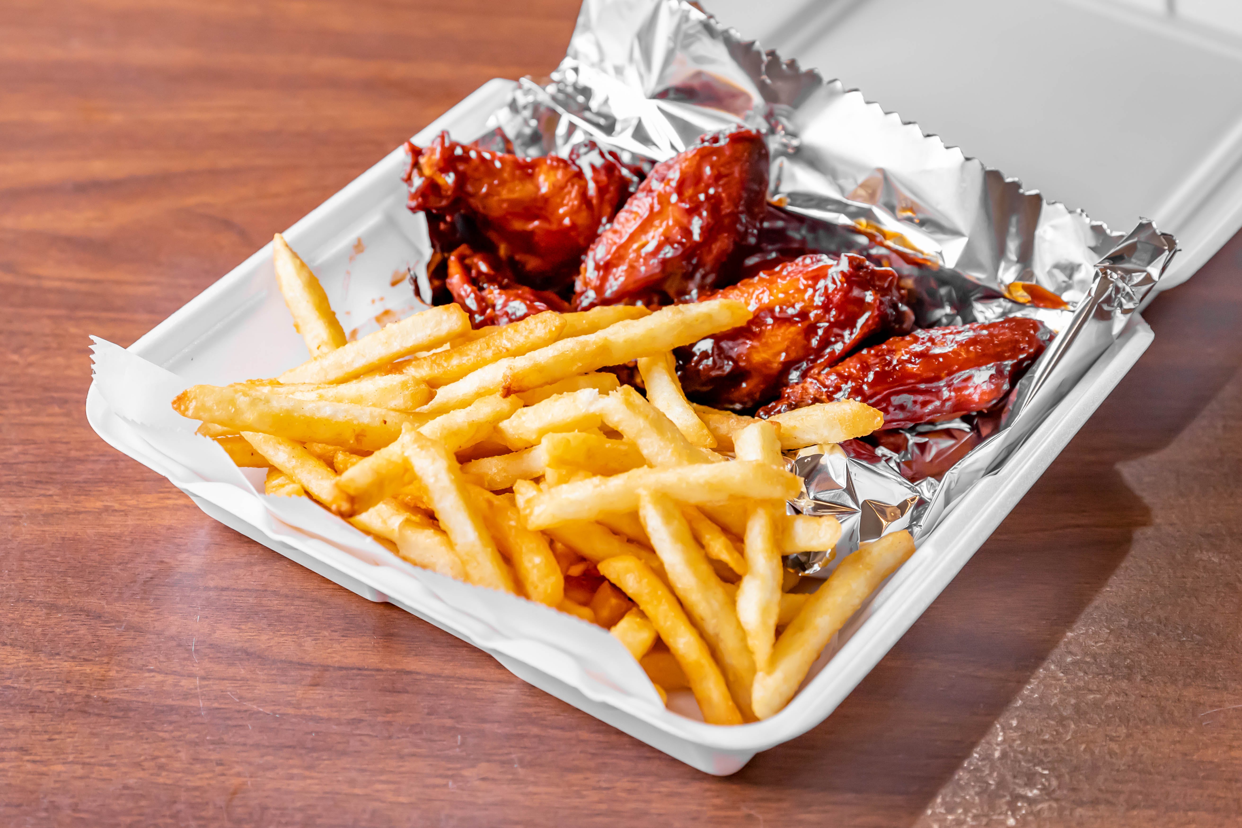 Order Wings Platter - 6 Pieces food online from Jack Pizzeria store, Phillipsburg on bringmethat.com