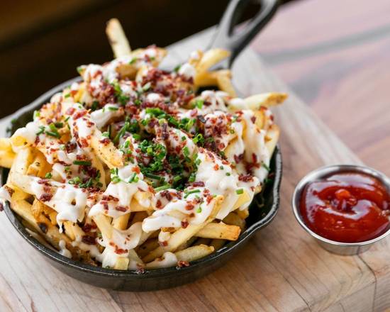 Order Loaded Fries food online from Stout store, Studio City on bringmethat.com