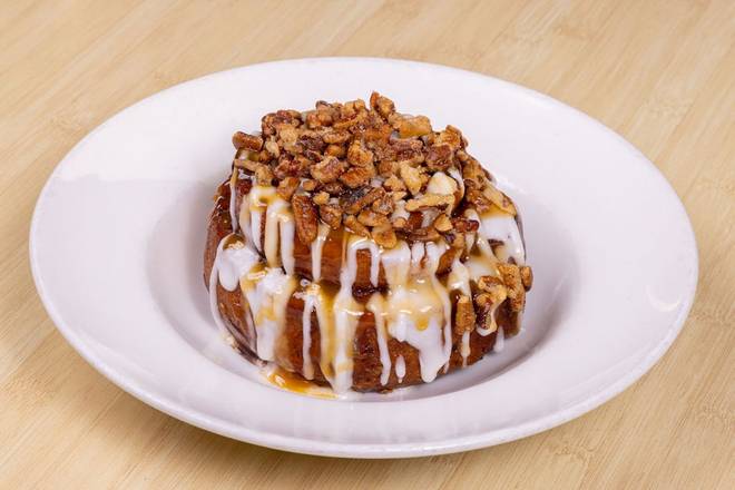 Order Pecan Cinnamon Roll food online from Shari's Cafe store, The Dalles on bringmethat.com