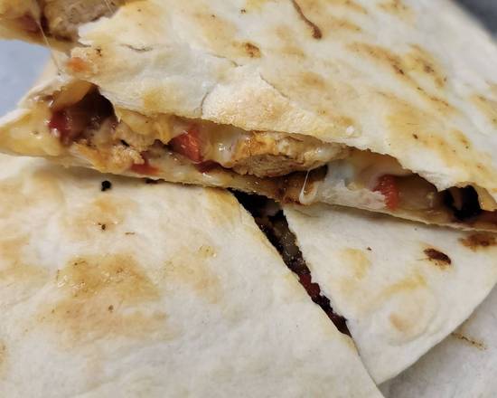 Order Chicken Dilla food online from Patterson Station 67 store, Statesboro on bringmethat.com