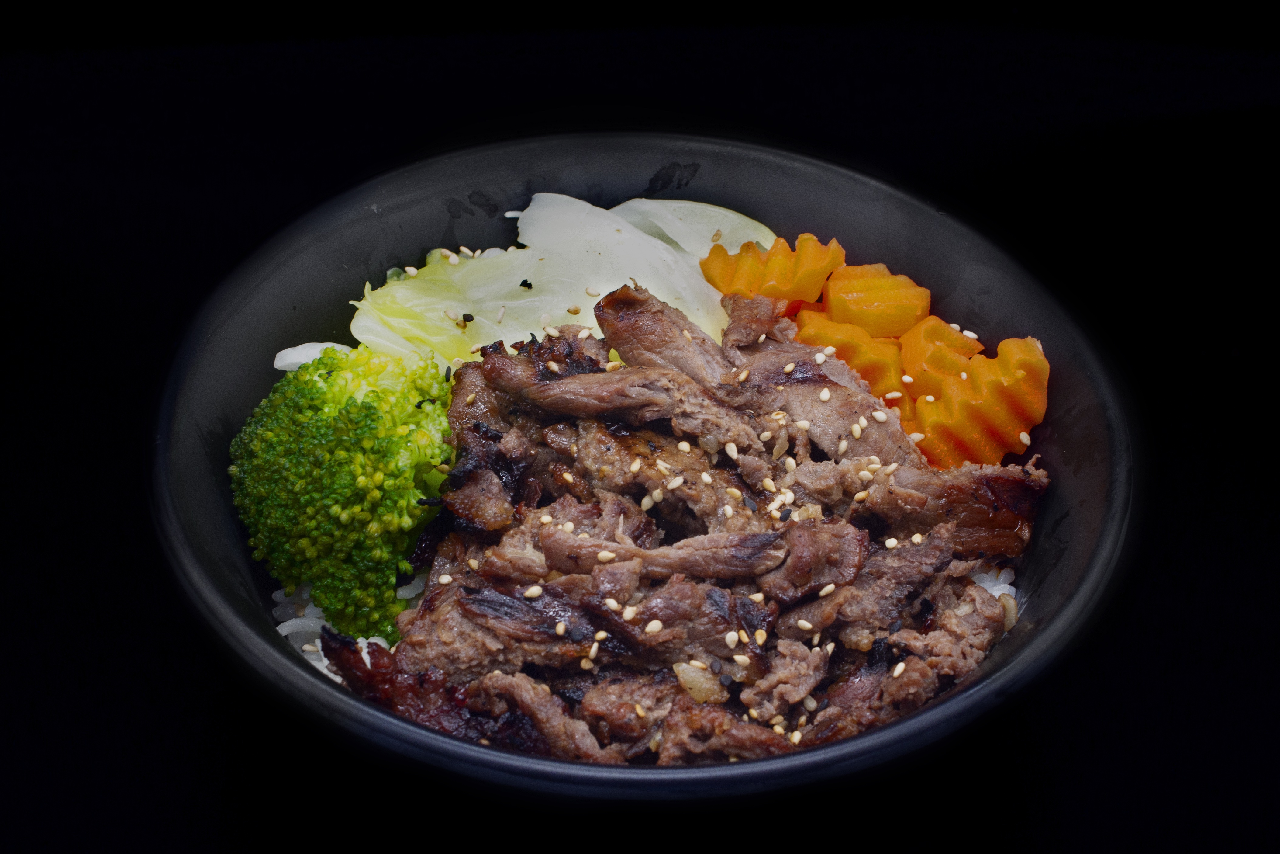 Order 53. BBQ Beef Teriyaki Bowl food online from Papa Sushi & Roll store, Covina on bringmethat.com