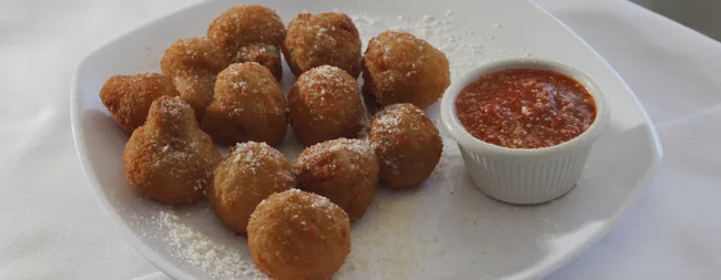 Order Fried Mushrooms food online from Cecil Whittaker Pizzeria store, Ballwin on bringmethat.com