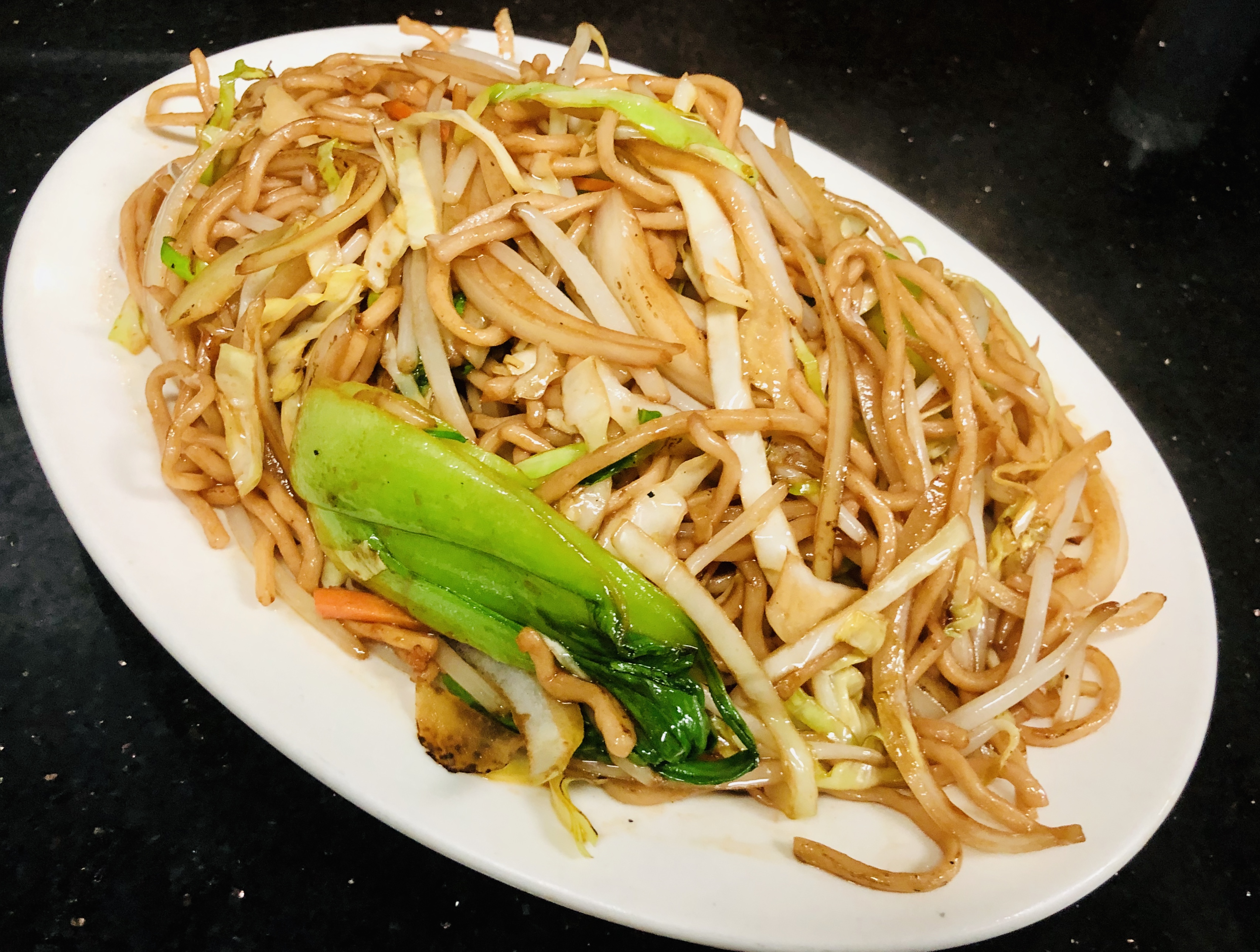 Order Vegetable Chow Mein/素炒面 food online from Chef Tang store, Vista on bringmethat.com