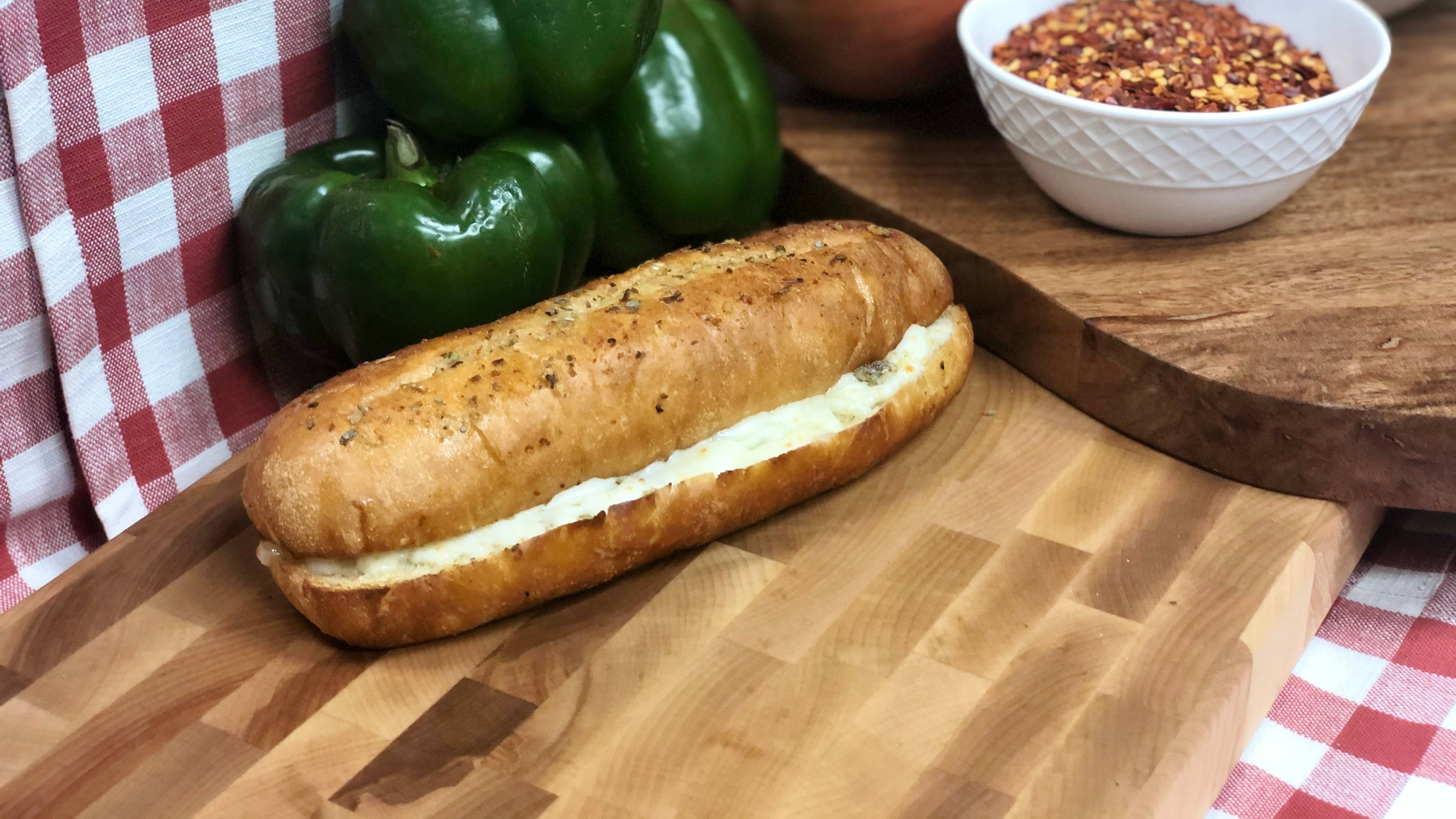 Order Garlic Bread with Cheese food online from Washington Wingz store, Washington on bringmethat.com