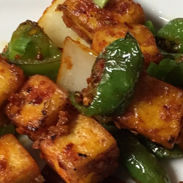 Order Dry Chili Paneer food online from Nanking store, South Ozone Park on bringmethat.com